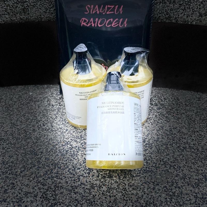Sữa tắm hương nước hoa BAIZTON 500ml 1