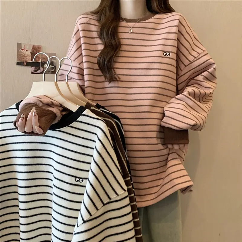 Áo Nỉ Dài Tay Dáng Rộng Sọc Cổ Điển Cổ Tròn, Hàng Mới Về Mùa Thu, Dành Cho Nữ, SS24