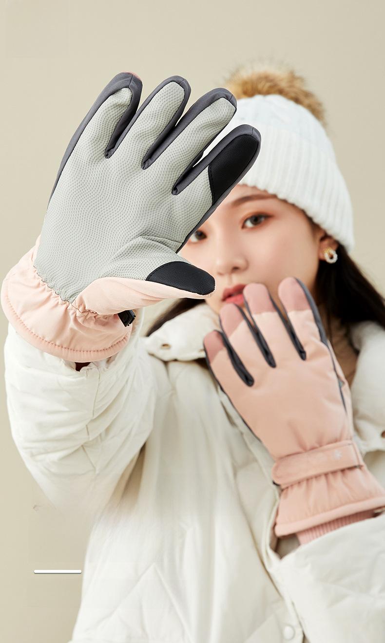 Product Introduction of Ski Gloves Men's and Women's Winter Fleece-lined Warm Outdoor Biking Mountain Climbing Waterproof and Windproof Thick Cold-Proof Motorcycle Cross-Border 1