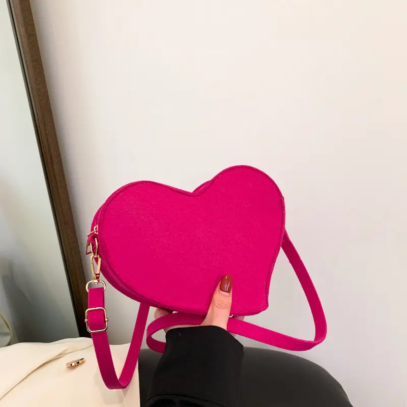 Fashion simple solid color peach heart small bag Korean style fashionable sweet shoulder messenger bag for women
