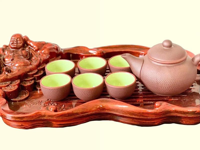 Bộ ấm chén và khay trà Bát Tràng màu nâu tử sa cổ cao sang trọng