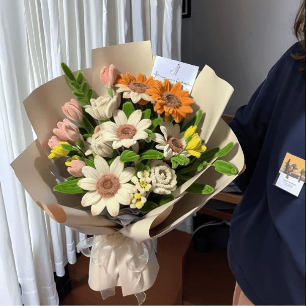Product Introduction of Twisted Stick Bouquet DIY Handmade Material Package Homemade Sunflower Rose Large Size Bridal Bouquet Get Gift for Girlfriend Free 3