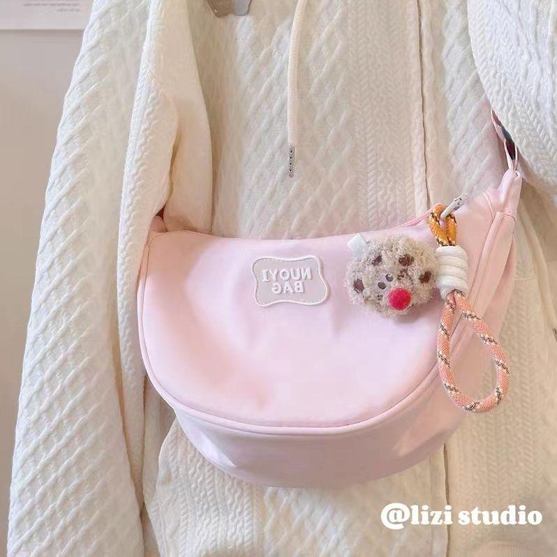 Product Introduction of Ethnic Style Messenger Bag Underarm Bag Selenodont Bag Dumpling Bag Large Capacity Japanese and Korean Style 2024 New Casual 16