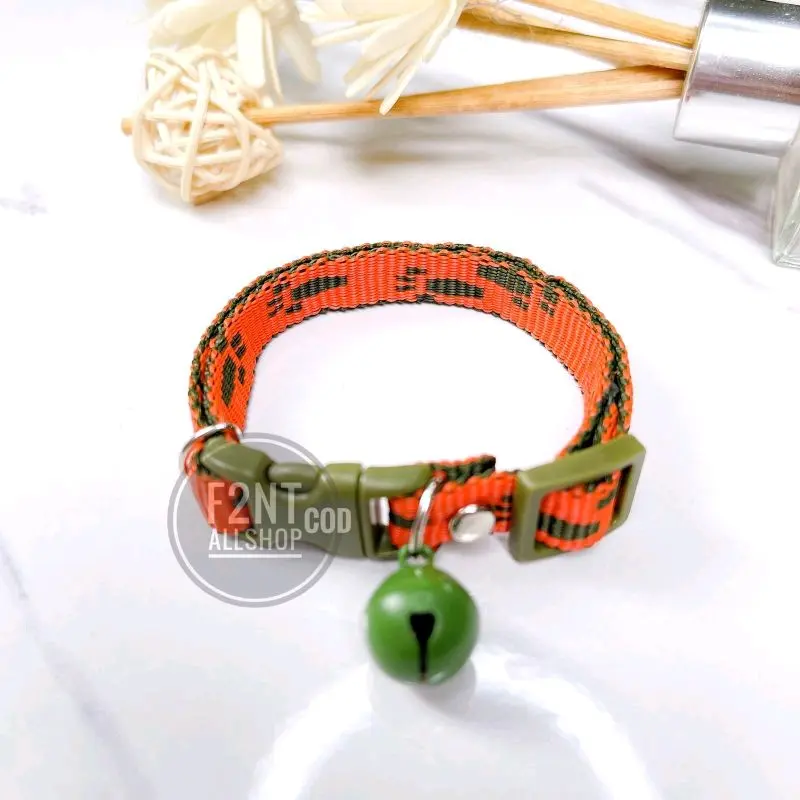 kalung kucibg premium motif kaki lonceng doff bunyi 2