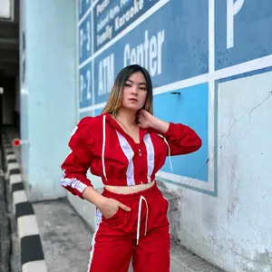 Muzakishop1 - hoodie sport set merah putih hut ri 17 agustus | atasan wanita | setelan wanita | crop top dan celana jogger