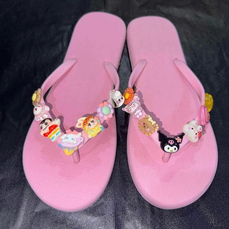  Dép xỏ ngón màu HỒNG charm ngẫu nhiên mùa hè DéP GiàY Shoes 