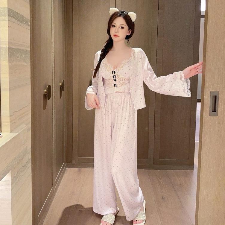SP.666 Set bộ ngủ lụa 4 món áo hai dây kèm đệm, quần cộc, áo dài và quần dài hoạ tiết chấm bi hàng Quảng Châu cao cấp 7