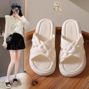 SoleLuxe 2025 Sandal Selop Wanita Karet EVA Empuk Terbaru - Size 36-40 Jelly Karet Sandal Wanita Sendal sandal terbaru