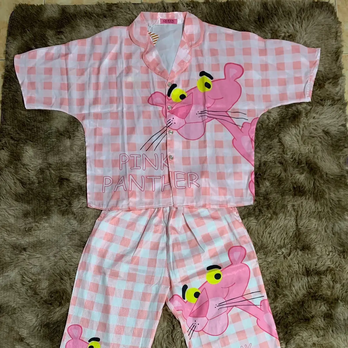 Đồ bộ pijama hot hít chất lụa tơ xước mềm mượt màu báo hồng free size 40-60kg