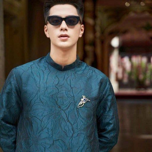 ÁI AZ  Áo Dài Nam Cách Tân Gấm Vân Dáng Ngắn Khóa Sau N002 4