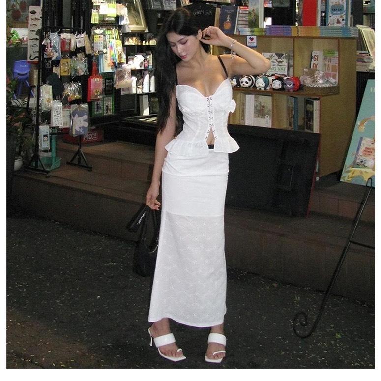 M971 - Set áo croptop hai dây nhún bèo cổ V hở lưng phối chân váy đuôi cá