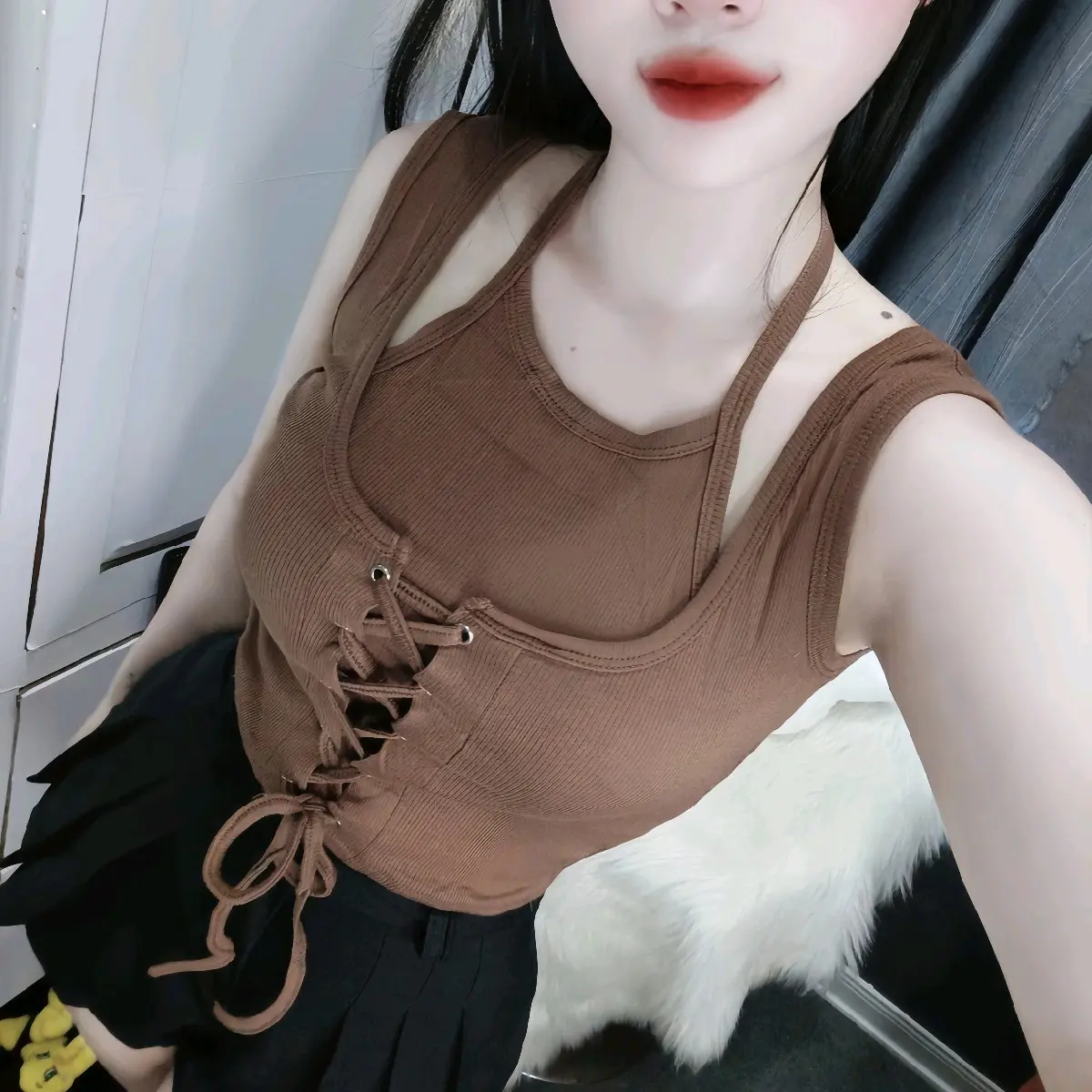 Áo 2 dây cổ yếm thiết kế đan dây tôn dáng