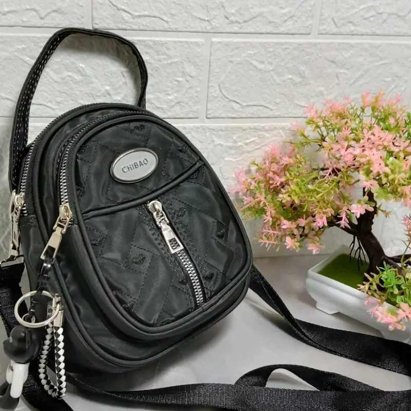 Tas Selempang Gendong