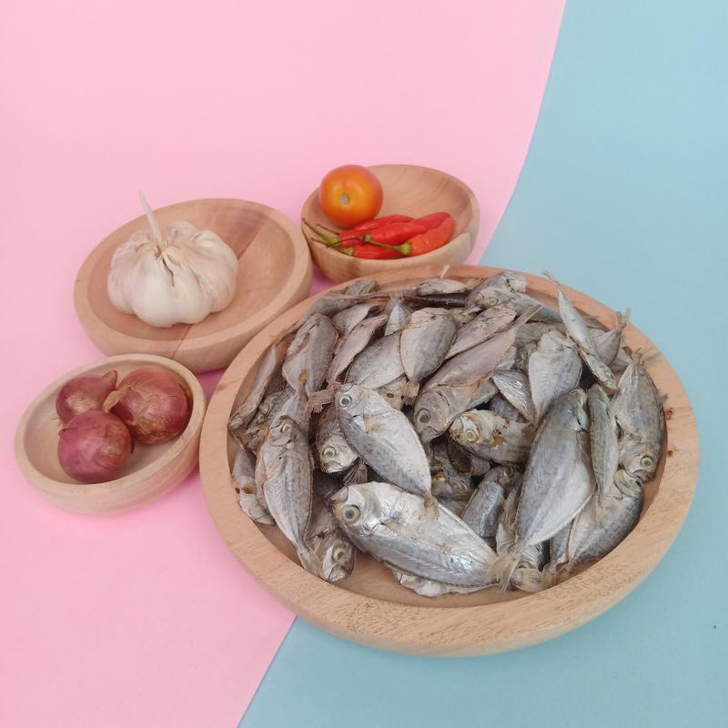 Product Introduction of IKAN PETEK / PEPETEK ASIN 100/250/500 gram Laut Fish 0