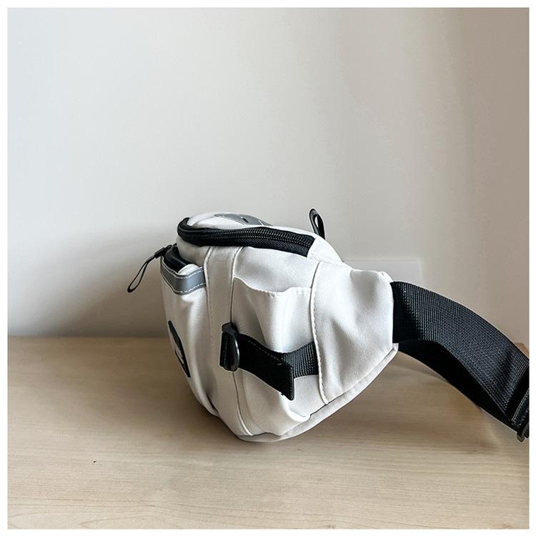 Product Introduction of New Japanese Ins Chest Bag Harajuku Large-Capacity Crossbody Bag Men's Fashion Brand Multi-Functional Travel Sports Small Bag All-Match Waist Bag 26
