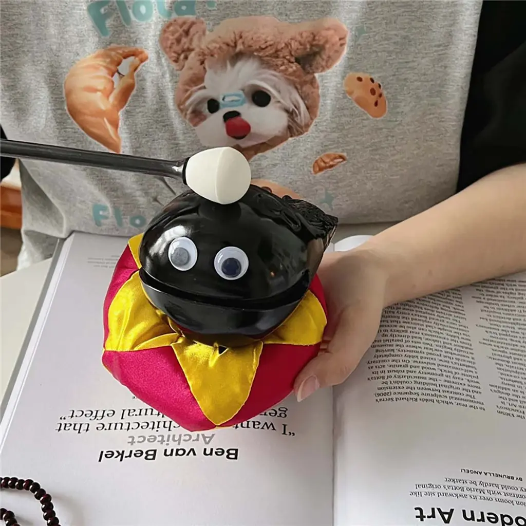 Đồ Chơi Gõ Mõ Tụng Kinh Mini Hình Cá Xả Stress Văn Phòng Tịnh Tâm Hài Hước Cầm Tay Để Bàn Mới Lạ Nhất Cho Trẻ Em Bé Gái
