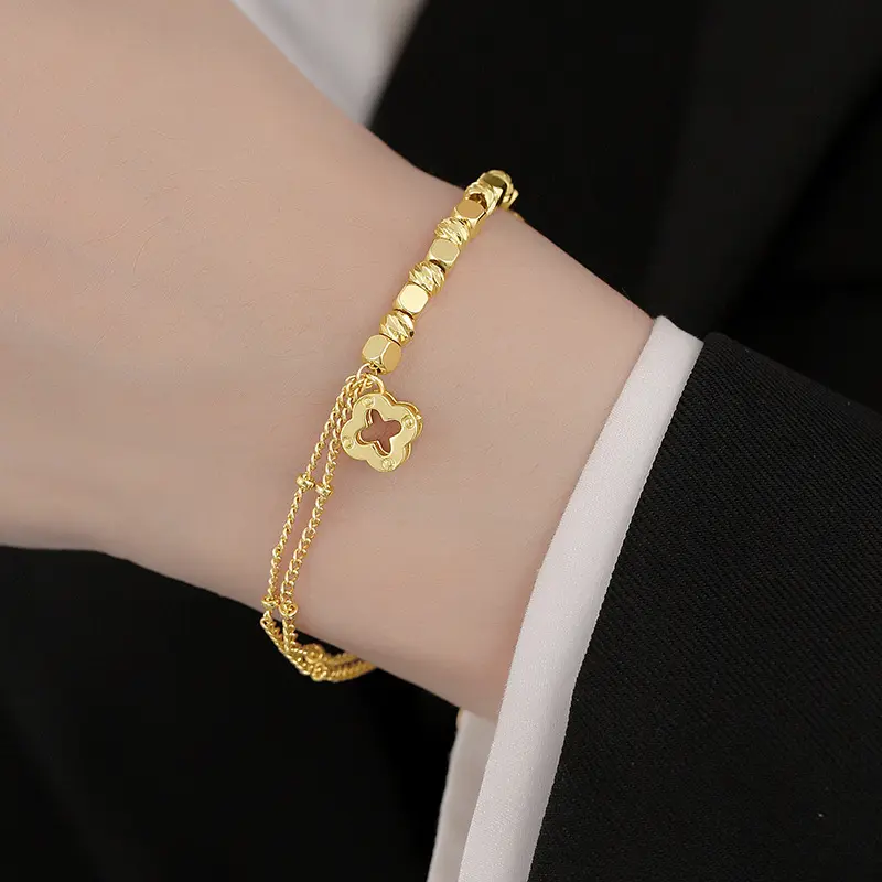 Four Leaf Clover Bracelet Women's New Light Luxury Niche Exquisite Bracelet Design