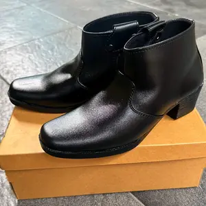 PDH SUS WANITA HITAM DOFF POLWAN SECWAN KULIT SINTETIS PREMIUM HAK 5CM