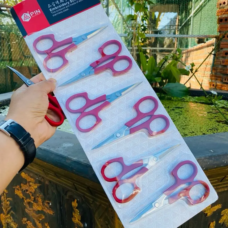 Kéo cong cắt tỉa lông, tai tích 1