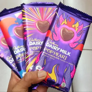 Cadbury Dairy Milk Pop Heart 150g Spesial Valentine Chocolate Coklat Susu Food