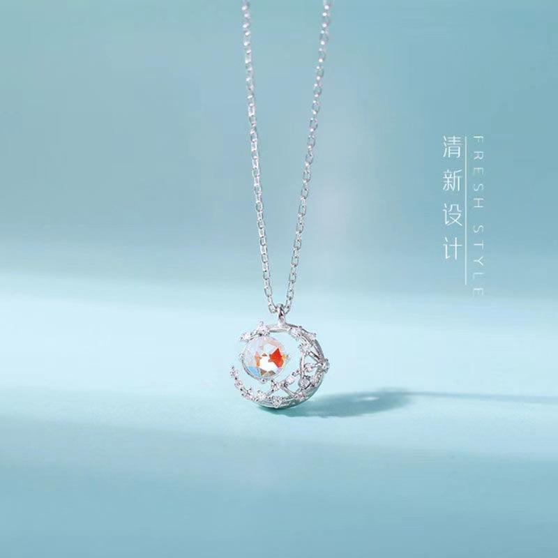 Product Introduction of Vòng Cổ Mặt Trăng XINGX, Đơn Giản Và Duyên Dáng, Dây Chuyền Xương Đòn Người Có Ảnh Hưởng Trực Tuyến, Thích Hợp Cho Phụ Nữ Và Bạn Gái, Giá Cả Phải Chăng, Vòng Cổ Lưỡi Liềm số lượng ít Sang Trọng, Dành Cho Nữ mặt  dây  chuyền  nam  chữ  cái 3