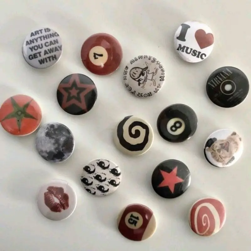 Pin Button Aesthetic / Pin Bross Hypebeast Y2K #1