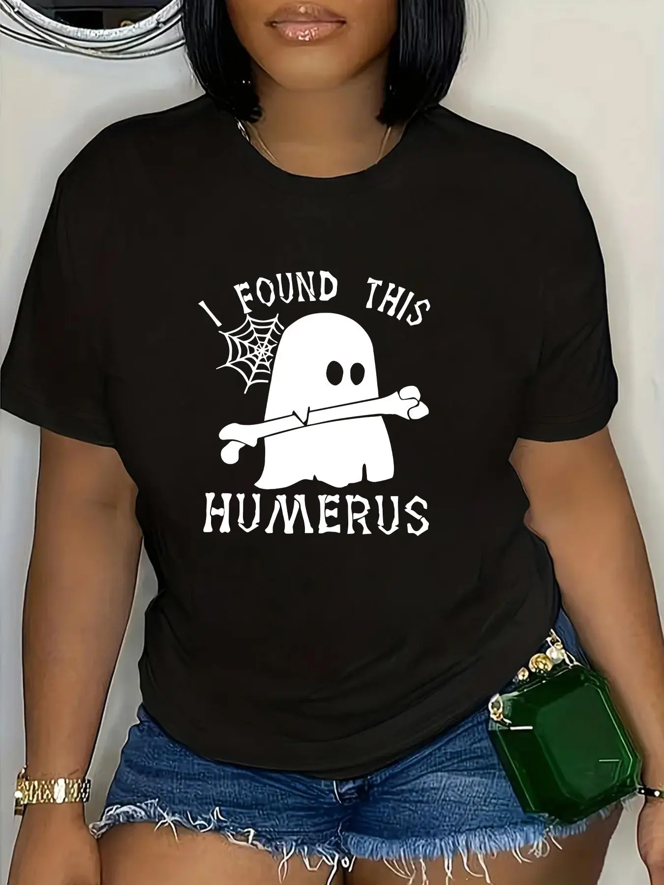 Plus Size Cartoon Ghost & Letter Print Round Neck Tee, Casual Short Sleeve Crew Neck T-Shirt, Women's Plus Clothing for Daily Wear