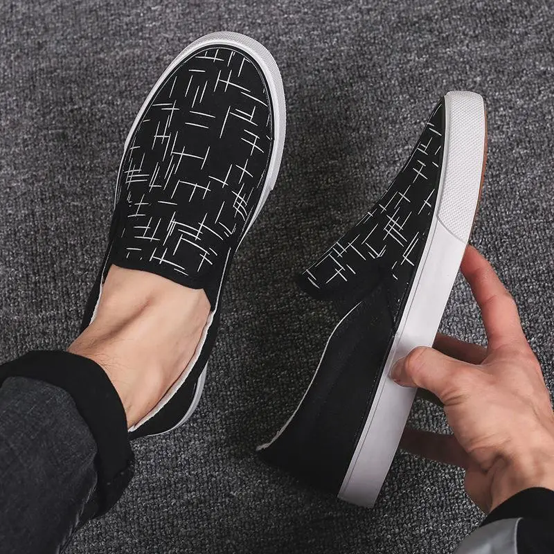 Kasut Lelaki, Saiz Besar (2025), Gaya Selipar, Bahan Kanvas, Gaya Korea, Trendi dan Serba guna, Kasut Sniker, Rekaan Berjalur, Kasut Malas Kasual, Sesuai untuk Lelaki Flat Shoes