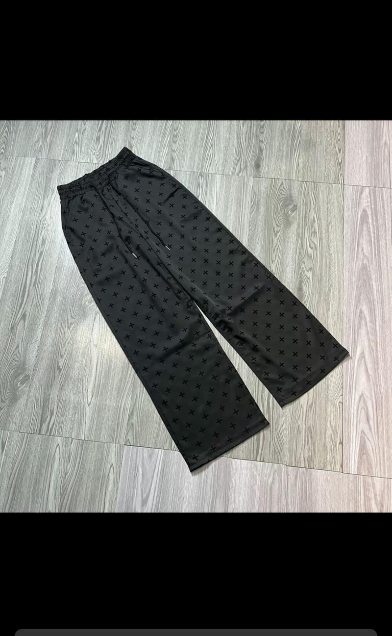 Product Introduction of [Xả Kho] QUẦN LỤA ỐNG SUÔNG CHỮ HOẠ TIẾT DẬP NỔI 3D Cao Cấp Loại 1 Nữ Women Kem Voi 2