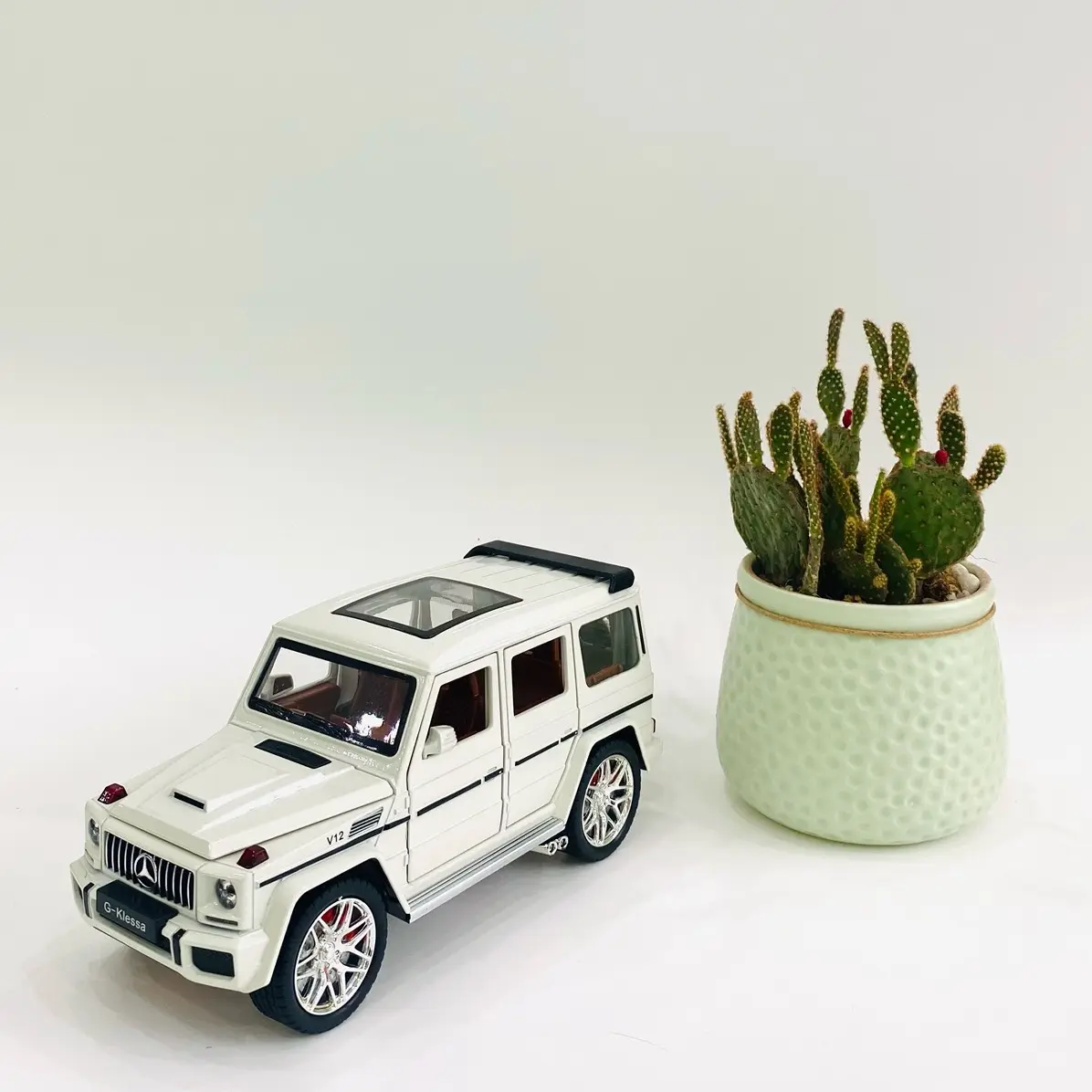 Mô hình xe Gờ 63 tỉ lệ 1:24 - Đồ chơi xe hơi, Xe Mô Hình khung kim loại, [Tặng biển số VIP] & đồ chơi diecast, sưu tầm, bộ sưu tập