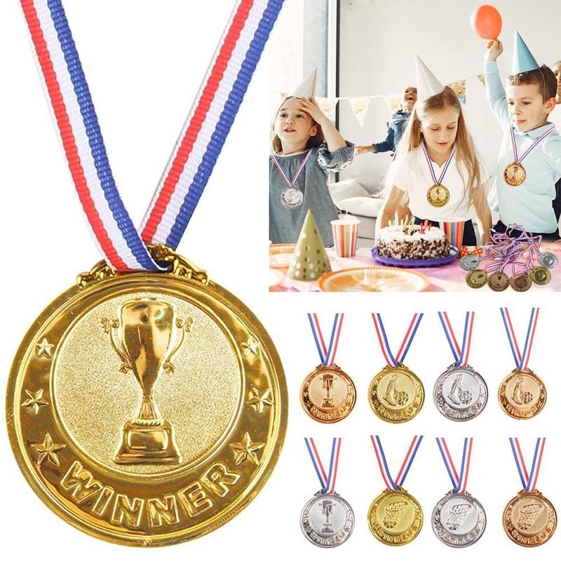 Product Introduction of Soccer Ear Champion Medal Award Prop 65cm Diameter D0T2 18