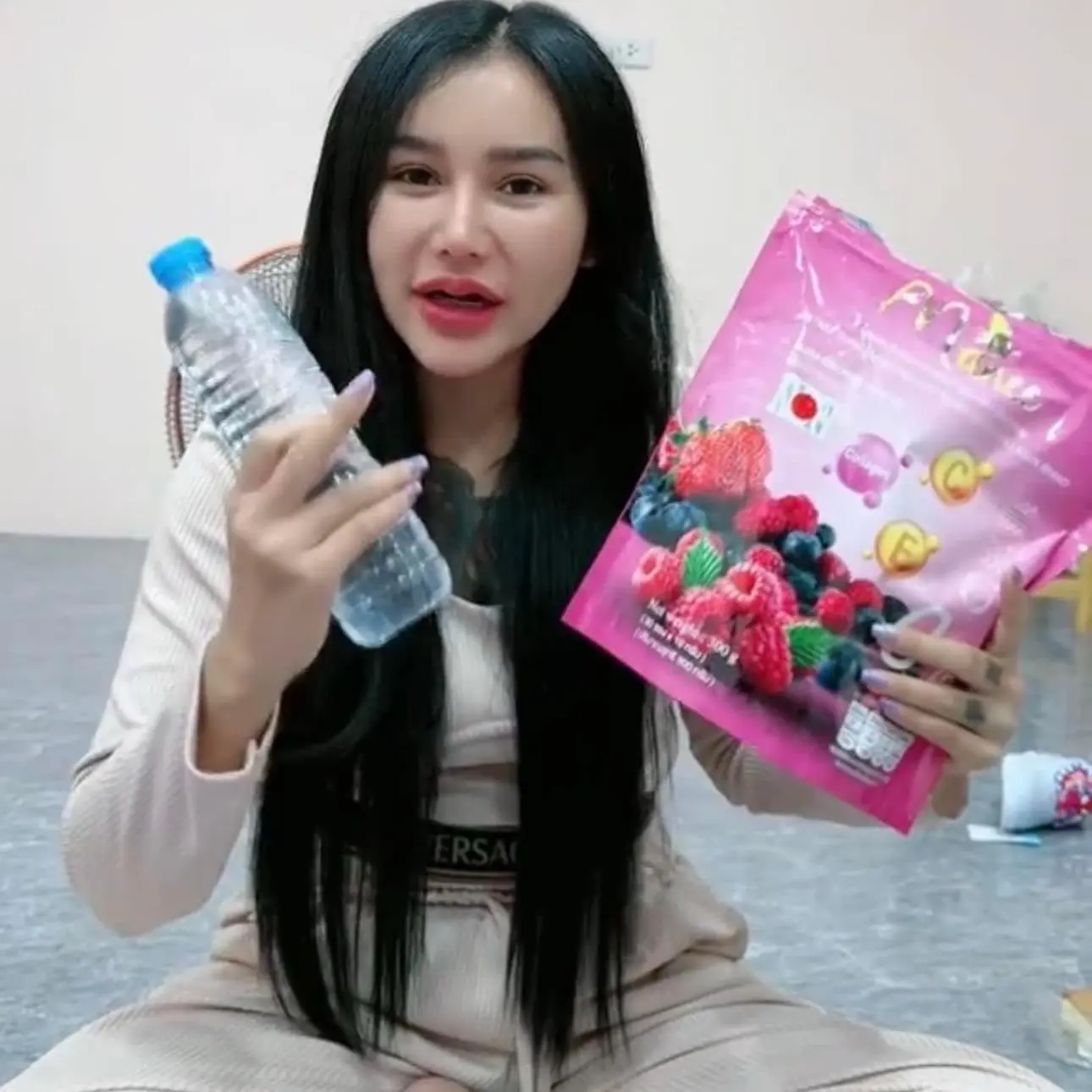 Manee มีของแถม มณี กลูต้า คลอลาเจน 1 ห่อ บรรจุ 30 ซอง กลูต้ามดซี่