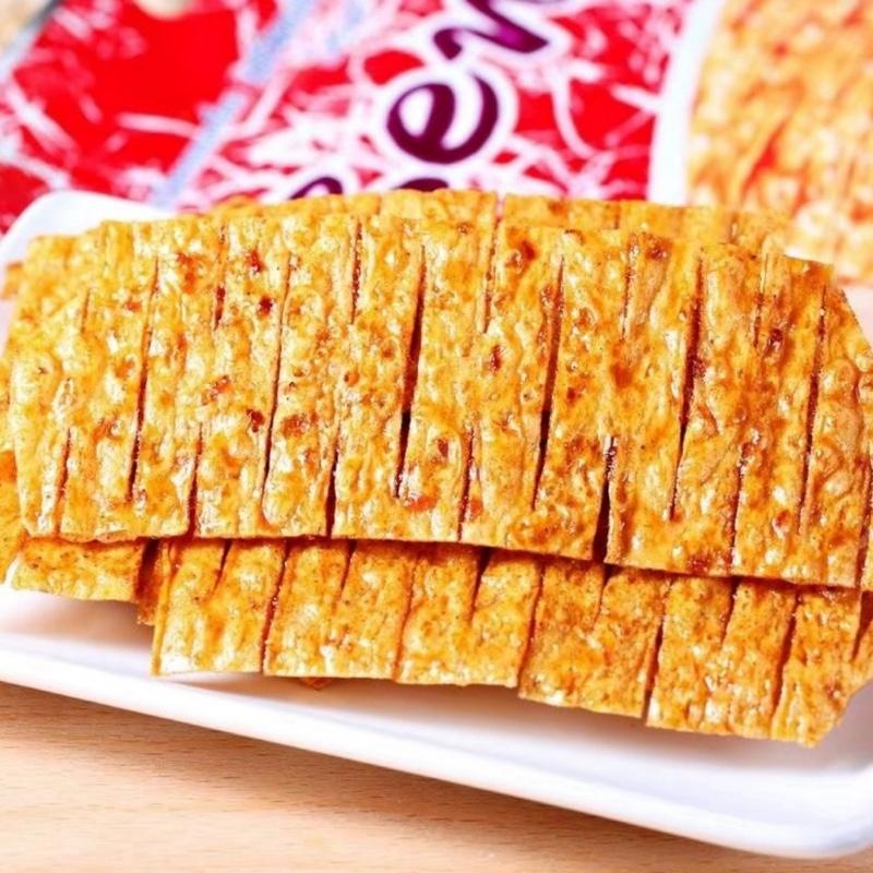 Dây 13 gói Mực Bento Thái Lan Tẩm Vị Cay Ngon 4g/gói Ăn Vặt Food Snack (MÀU XANH MẪU MỚI)