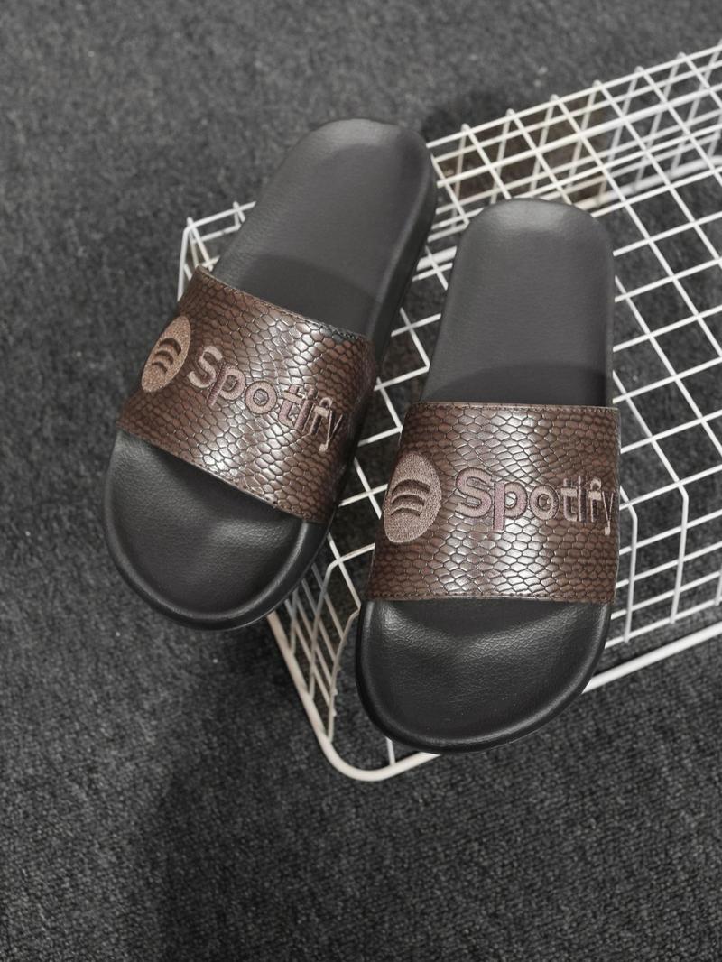 Product Introduction of Men's Fashionable Geometric Pattern Slides, Casual Comfortable Breathable Non-slip Slippers for Indoor Outdoor Wear, Male All-match Round Toe Slippers for Daily Wear, Walking Shoes 7