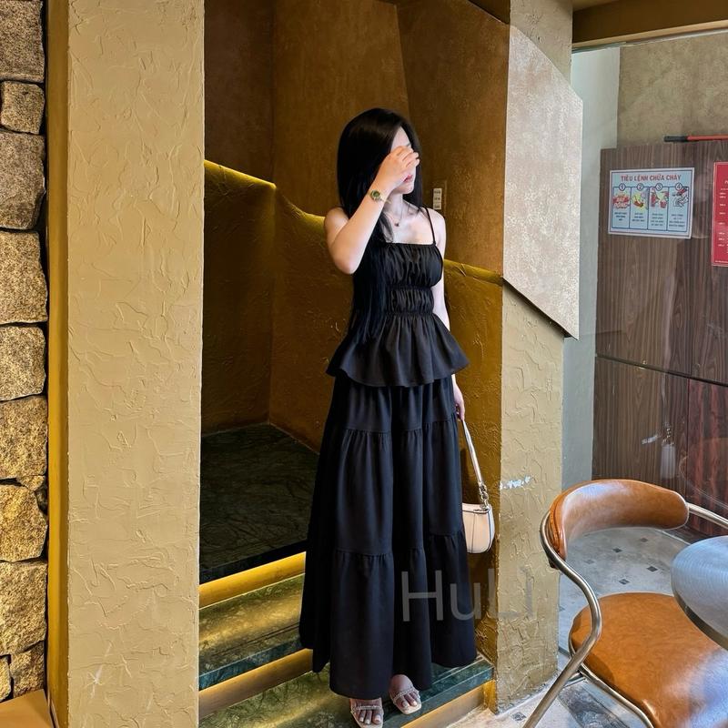 SET ÁO VÀ CHÂN VÁY LINEN HAI DÂY DÁNG XOÈ THANH LỊCH