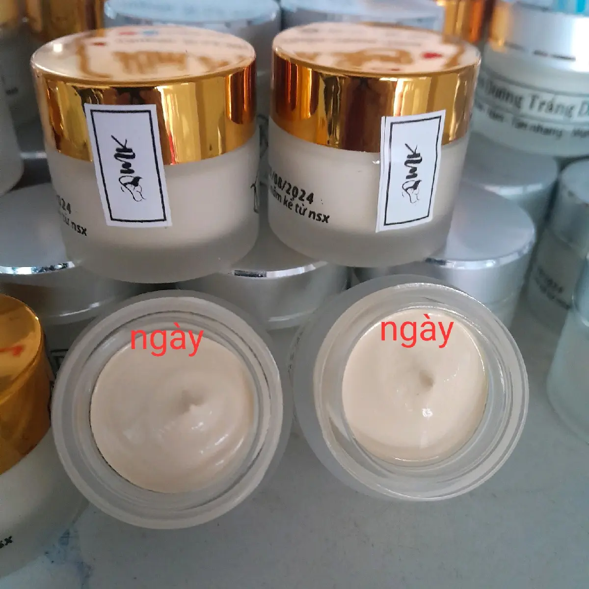 2 hủ kem ngày MK dưỡng trắng , chống nắng, cho các loại da