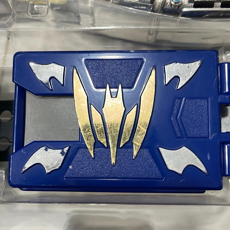 (2nd) Vbuckle DX kèm 3 deck cơ bản có box có trầy xước thanh lý Kamen Rider Ryuki 2