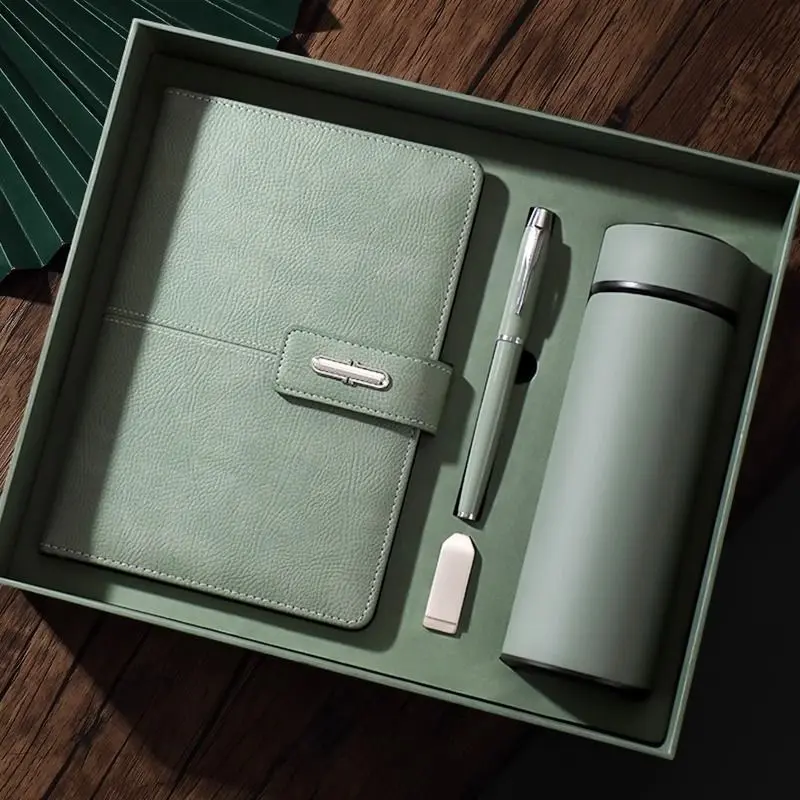 Customized gift box, gift set, a gift for a friend, notebook, vacuum cup