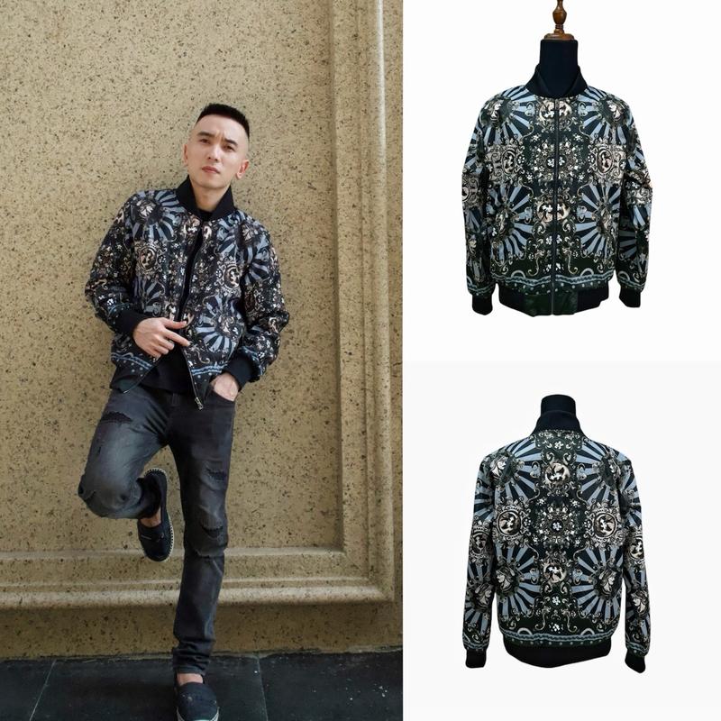 Áo khoác gió lụa Bomber  Xanh Rêu, Ong Hoạ Tiết Hoa Văn La Mã - New 2024 cho nam - Menswear, Jacket Kate