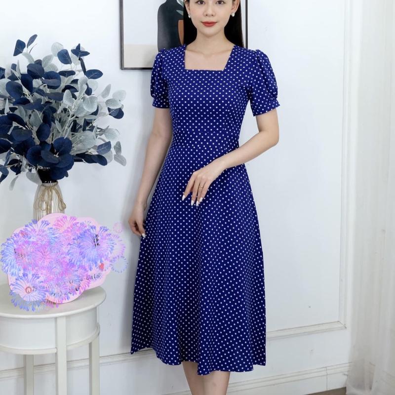Mã G2 váy bi cổ vuông Váy chữ A 1