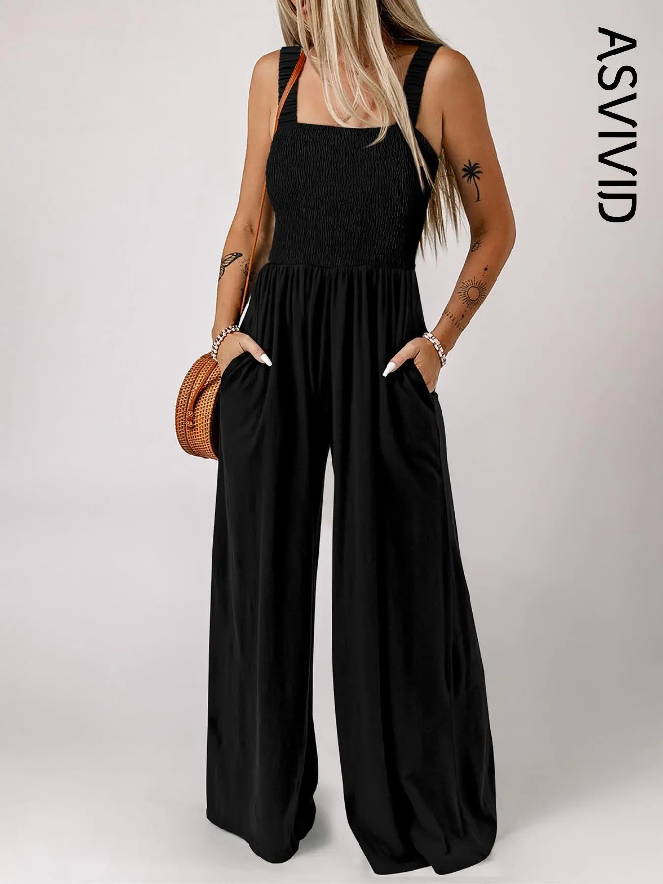 Women's Plain Backless Shirred Wide Leg Cami Jumpsuit, Casual Pocket Square Neck Overall Jumpsuit, Ladies Clothes for Daily Wear