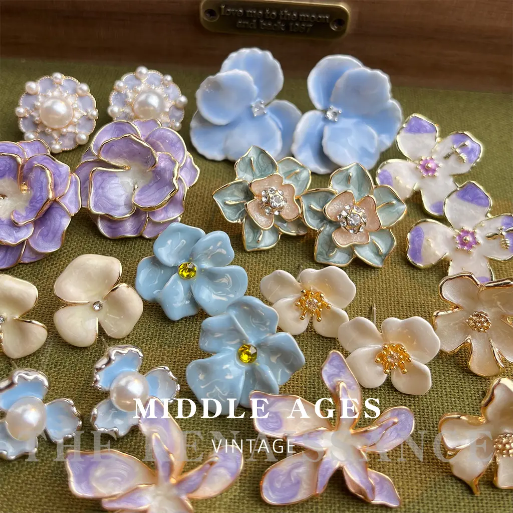 Vintage Mid-Century Style Oil Drop Gradient Flower Earrings Collection French Retro Art Petal Earrings for Women