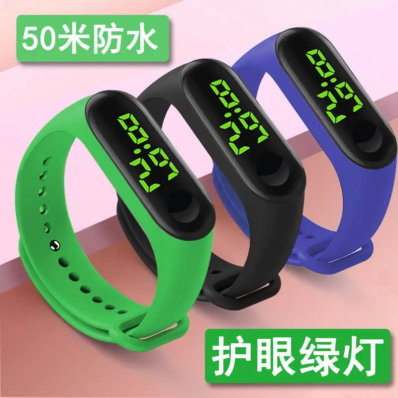 Green Light Waterproof Night Light, Touch Screen Children's Watch for Elementary School Students