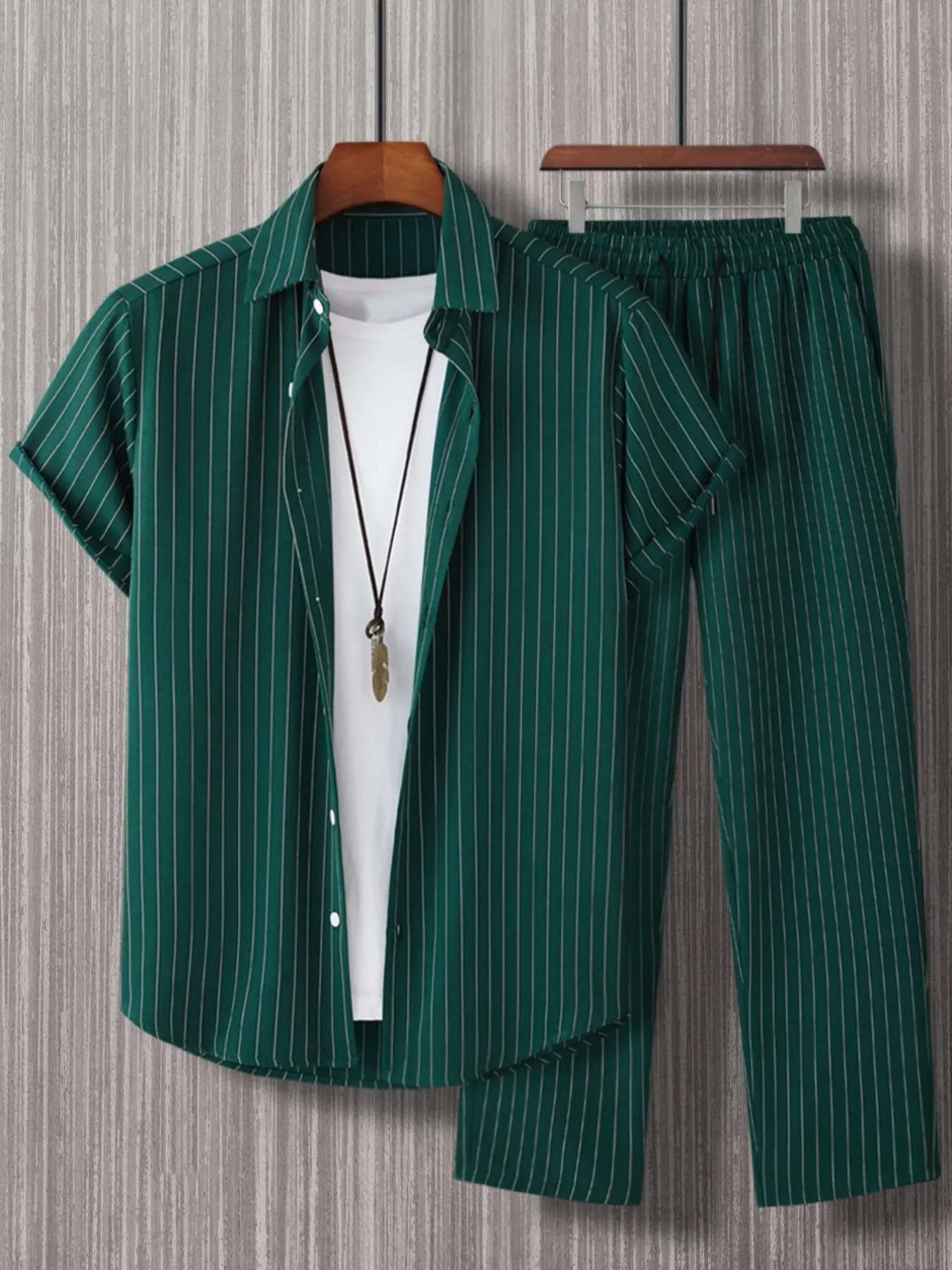 Two Counts Men's Striped Print Button Shirt & Drawstring Waist Pants Set, Casual Comfy Short Sleeve Top & Straight Leg Trousers, Men's Summer Two-piece Outfits