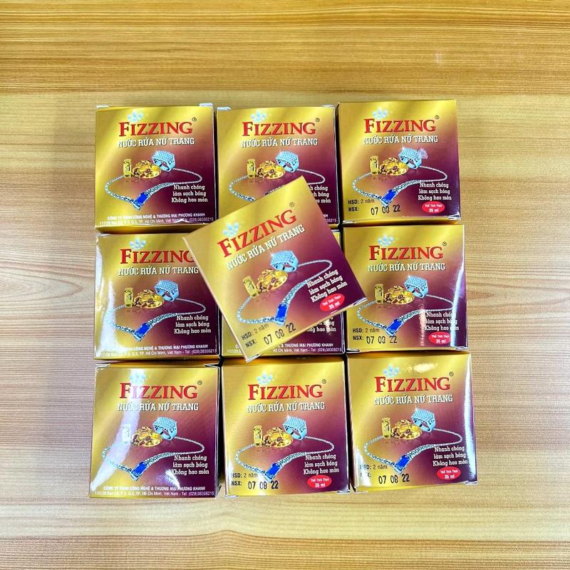 Nước rửa nữ trang dung tích 35ml Làm Sạch