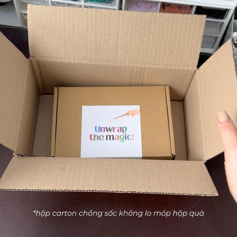 Hộp quà Bliss Box - Hộp quà tặng độc quyền 9 món Bliss Accessories 4