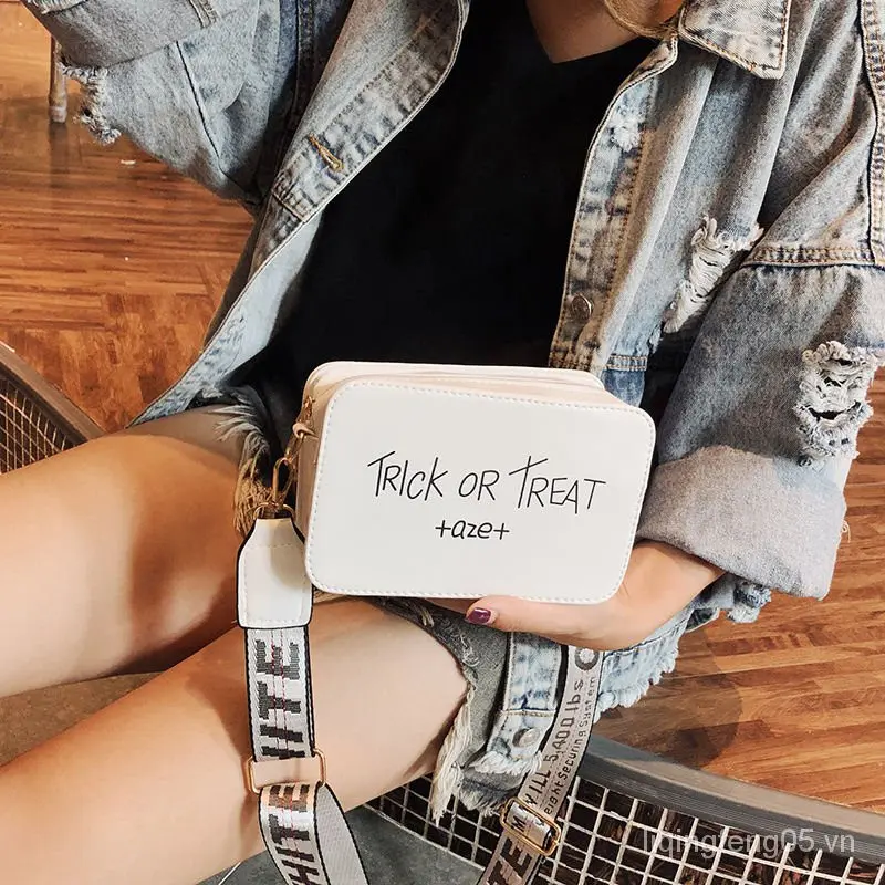 Túi nữ đeo chéo, đeo vai và kẹp nách, phối hoạ tiết và màu sắc dễ thương và sành điệu, thời trang Hàn Quốc mới NEW-0041 0