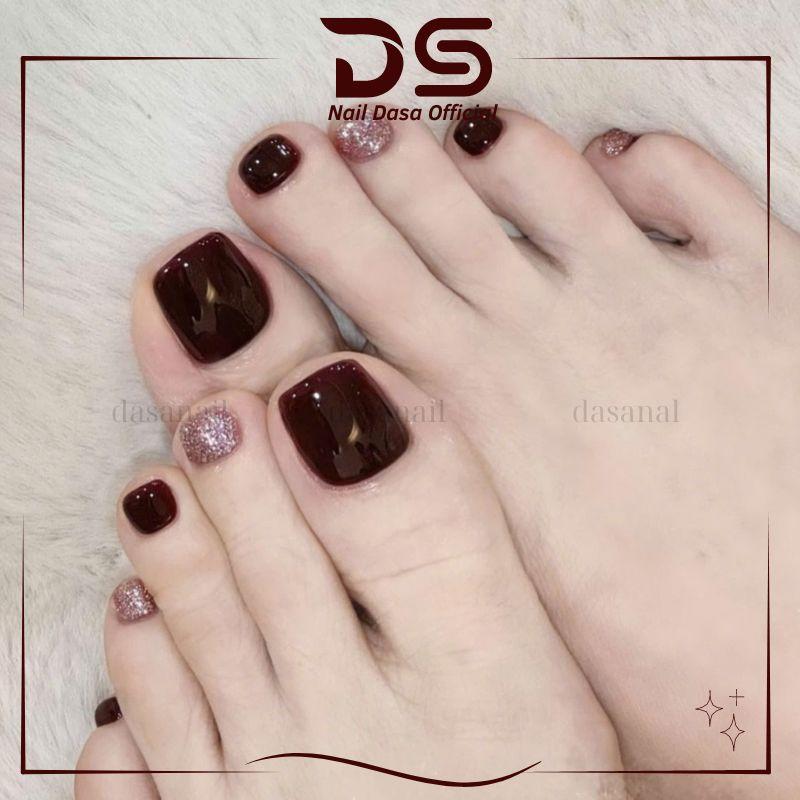 Nailbox sơn trơn cho chân nữ form ngắn màu nâu đỏ đậm mix nhũ trắng da đi chơi đi tiệc tặng keo dán nail  kitty