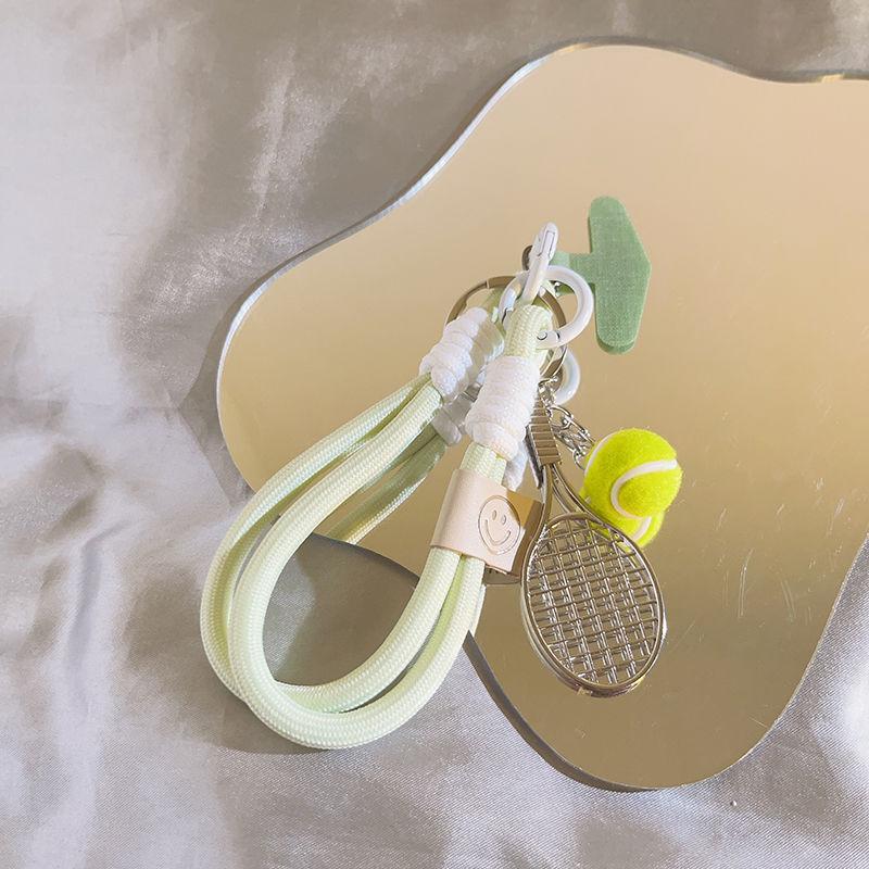 Product Introduction of Dây Đeo Điện Thoại Di Động Vợt Tennis, Thiết Kế Xanh Lá Cây Ins Thanh Lịch, Đồ Trang Trí Dây Đeo Buộc Vòng Tay Dễ Thương, Dòng Nhiều Màu, Thích Hợp Cho Ba Lô Và Máy Ảnh Thông Dụng Nữ 4