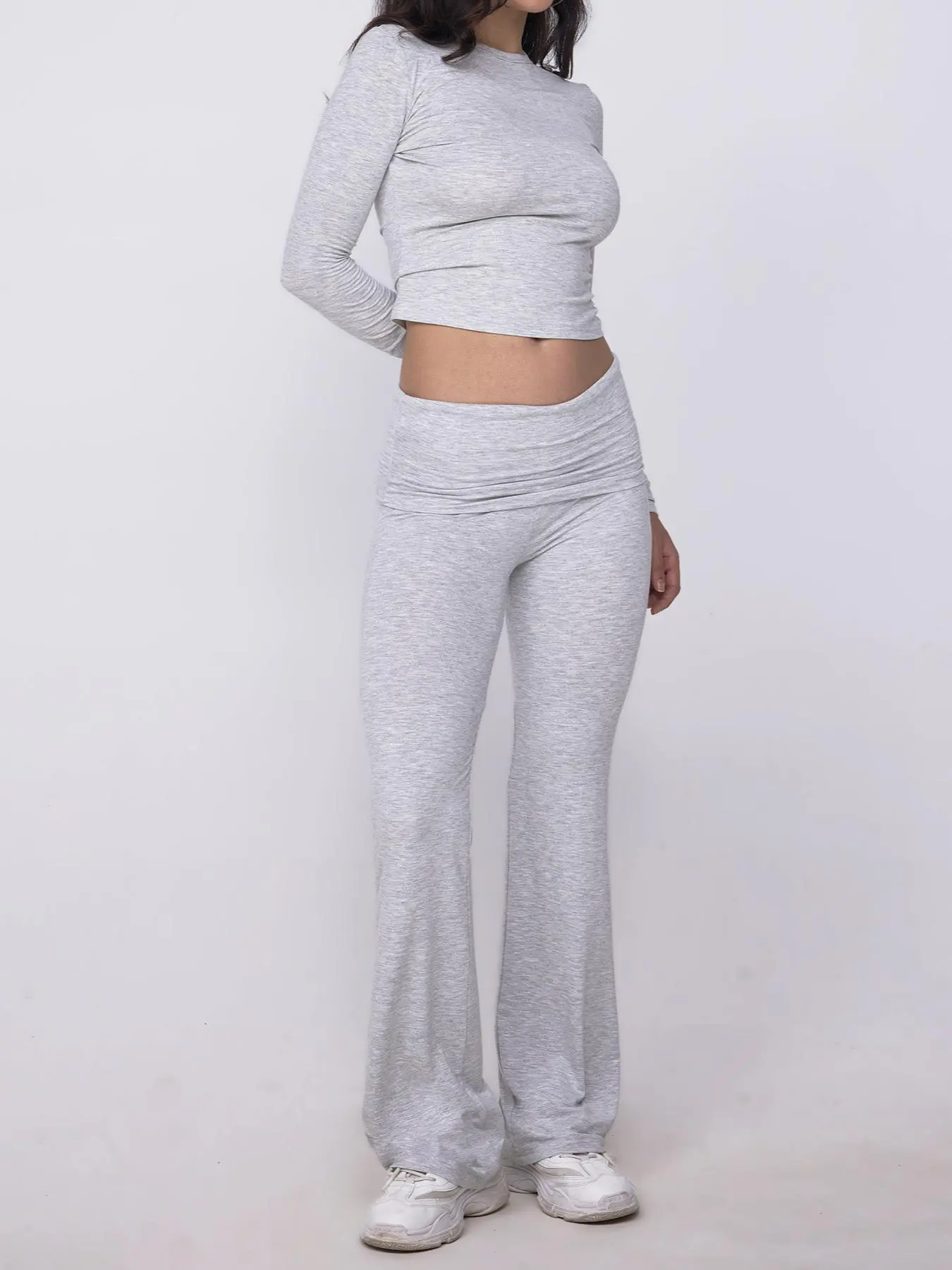 Two-piece Set Women's Solid Color Long Sleeve Crop Top & High Waist Flare Leg Pants, Casual Fashion Cozy Round Neck Top & Bell Bottom Trousers for Daily Outdoor Wear, Ladies Clothes for All Seasons,  Matching Sets for Women